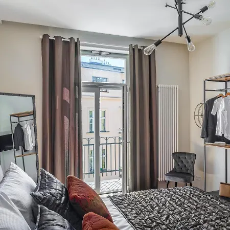 Mn6 Luxury Suites By Adrez Prague Exterior photo