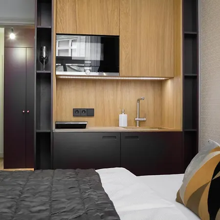 Mn6 Luxury Suites By Adrez Prague Exterior photo